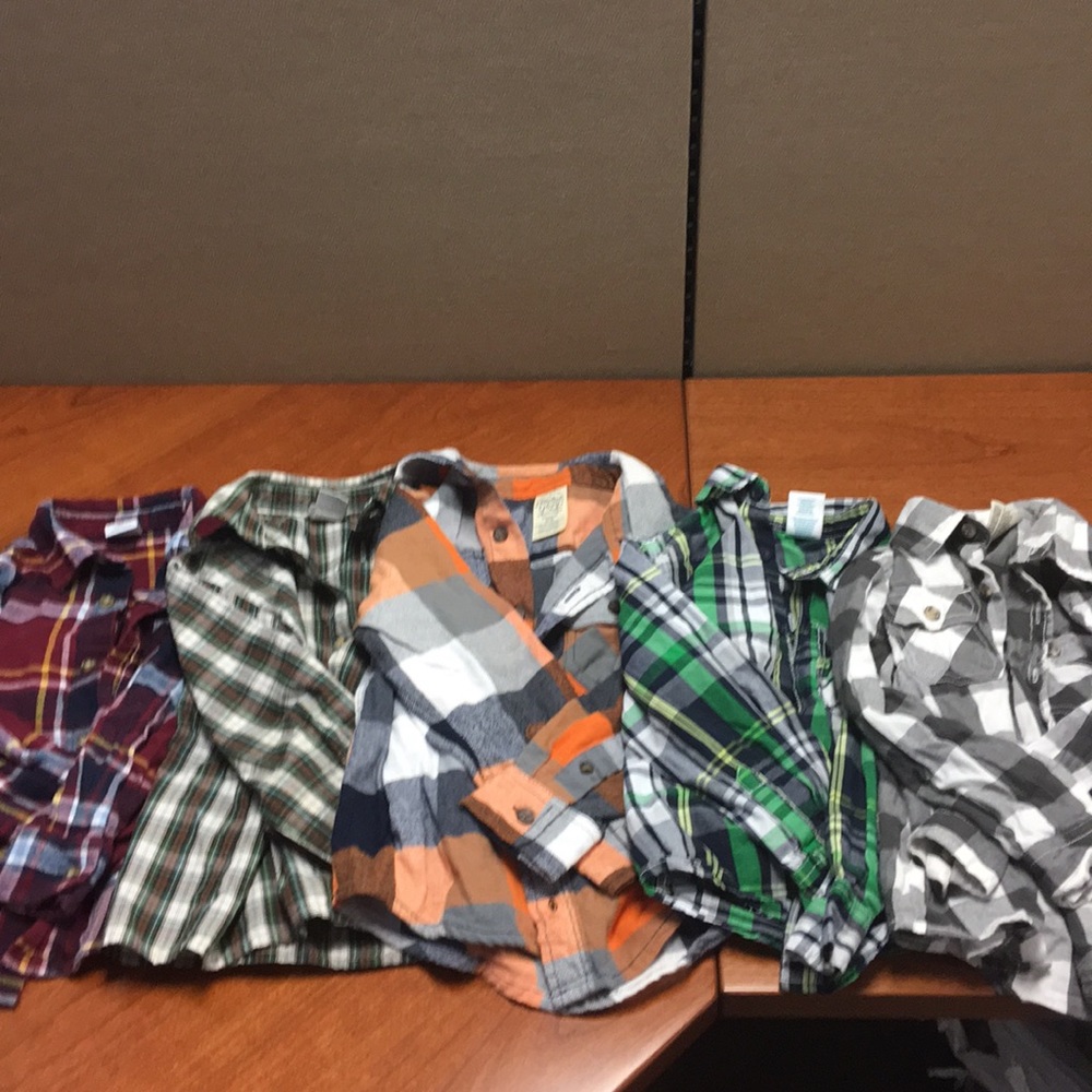 Bundle: 5 Boys Long Sleeve Dress Shirts